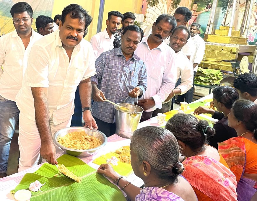 திருச்சி காஜாபேட்டை புனித மோட்சரக்கினி மாதா ஆலயத்தில், திருச்சி மாநகர் மாவட்ட தலைவர் கவுன்சிலர் எல். ரெக்ஸ் அவர்கள் தலைமையில் சுமார் 3000 பக்தர்களுக்கு  அன்னதானம்