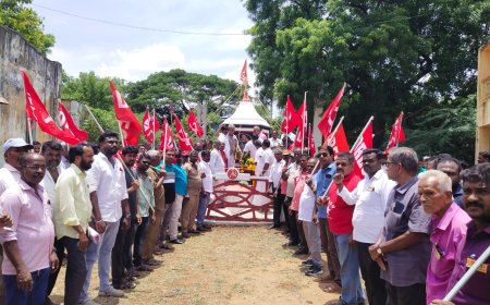 பொன்மலை துப்பாக்கி சூட்டில் பலியான ரயில்வே தொழிலாளர்களுக்கு தியாகிகள் தினம் அனுசரிக்கப்பட்டது