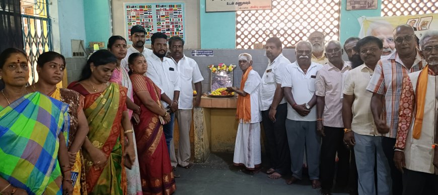 திருச்சி பாபு ரோட்டில் பிரதமர் மோடி பிறந்தநாளை முன்னிட்டு மலைக்கோட்டை மண்டல 14வது வார்டு பா.ஜ.க சார்பாக பொது மக்களுக்கு இலவச மருத்துவ பரிசோதனை முகாம் நடைபெற்றது