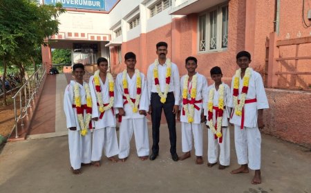 மத்திய பிரதேசத்தில் இருந்து ரயிலில் திருச்சி வந்த பள்ளி மாணவர்களின் பதக்கங்கள் திருட்டு பதக்கங்களை வென்றும் பறிகொடுத்த சோகம் திருச்சி ரயில்வே போலீசார் தீவிர விசாரணை