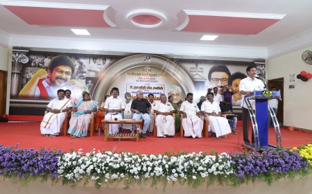 அதானி அம்பானி வாங்கிய கோடிக்கணகான கடன்களை தள்ளுபடி செய்து மக்களின் வரிப்பணத்தை வீணாக்குகிறார் ஒன்றிய பிரதமர் நரேந்திர மோடி அமைச்சர் அன்பில் மகேஷ் பொய்யாமொழி உரை