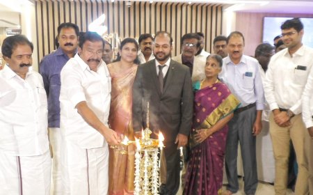 *திருச்சி சமயபுரத்தில் அதிநவீன வசதிகளுடன் கூடிய சில்வர் லைன் மருத்துவமனை  திறப்பு விழா - மருத்துவமனையை அமைச்சர் கே.என் நேரு குத்துவிளக்கேற்றி  திறந்து வைத்தார்*