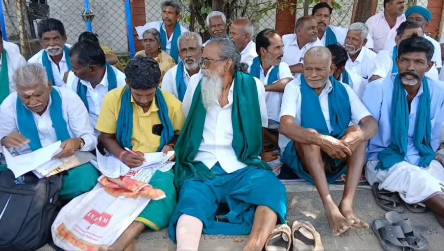 *தேசிய தென்னிந்திய நதிகள் இணைப்பு விவசாயிகள் சங்க மாநிலத் தலைவர் அய்யாக்கண்ணு தலைமையில்  விவசாயிகள் 15 நாள் தொடர் போராட்டம்*