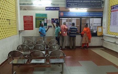 *திருவெறும்பூர் ரயில் நிலையத்தில் முக்கிய கோரிக்கையை நிறைவேற்றி தந்த  சமூக ஆர்வலருக்கும், மதிமுக வட்ட செயலாளருக்கும் அப்பகுதி மக்கள் நன்றிகளை தெரிவித்துள்ளனர்*