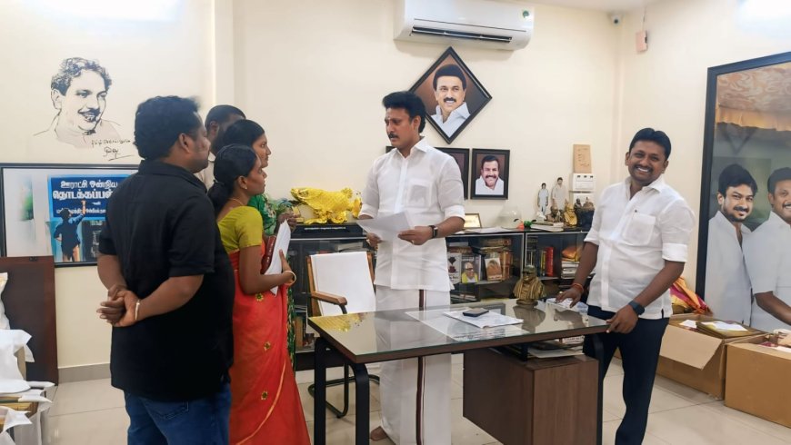 *பணி நியமனத்தை எதிர்பார்த்து 22,000 பேர் காத்திருப்பு காலி பணியிடங்களில் இடைநிலை ஆசிரியர்களை  நியமிக்க வேண்டும் அமைச்சர் அன்பில் மகேஷ் பொய்யா மொழியிடம் கோரிக்கை*